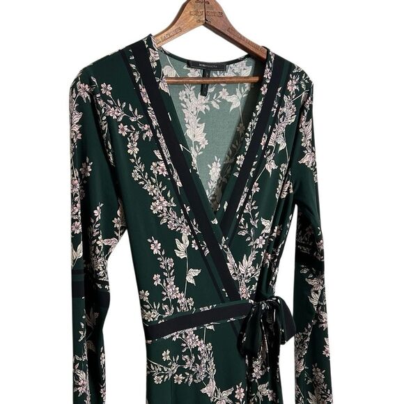 BCBGMaxazria Isabella Asymmetrical Floral Wrap Dress Green Black Size Small - Picture 3 of 7